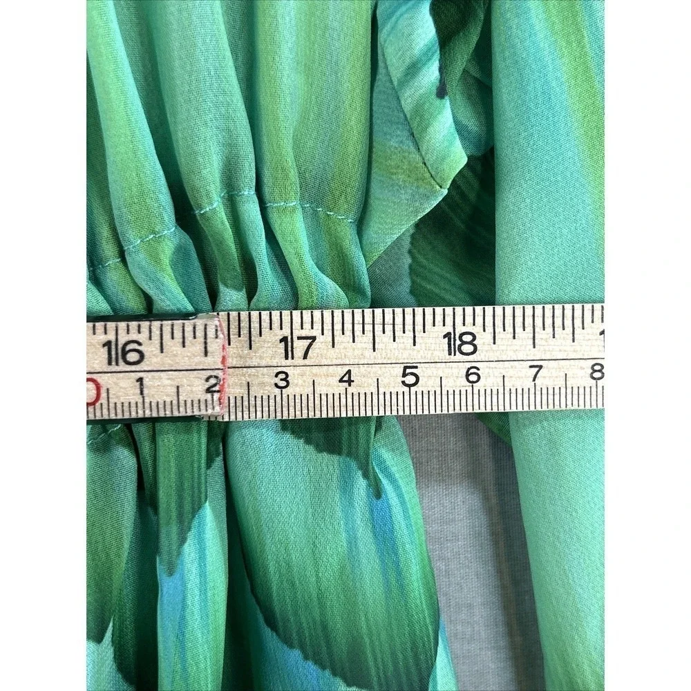 VENUS green feather